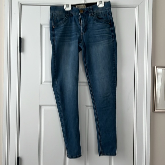 Democracy High Rise Blue Jeans with Natural Fading - Picture 2 of 5